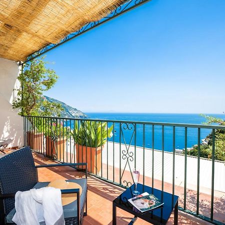 Casa Betty Apartment Позитано Екстериор снимка
