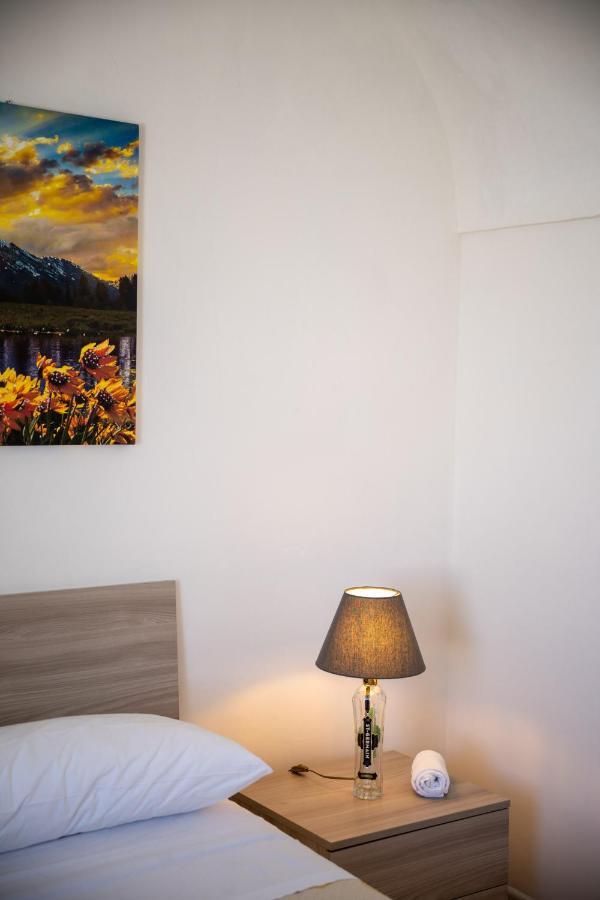 Casa Betty Apartment Позитано Екстериор снимка